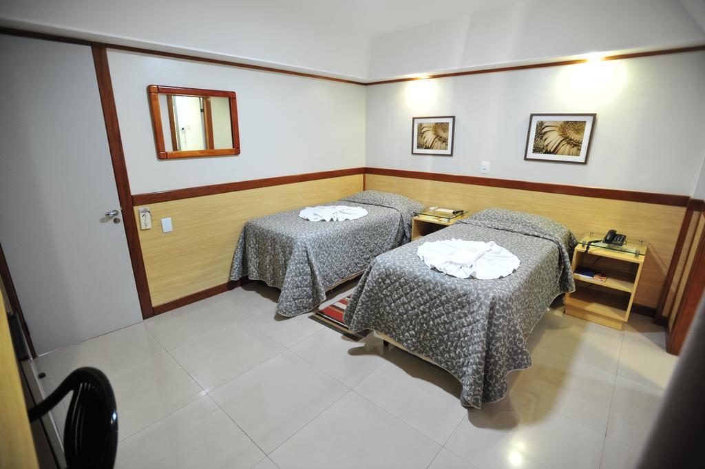 Hotel Premium Plaza Muriaé Exterior photo