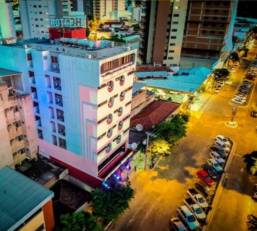 Hotel Premium Plaza Muriaé Exterior photo